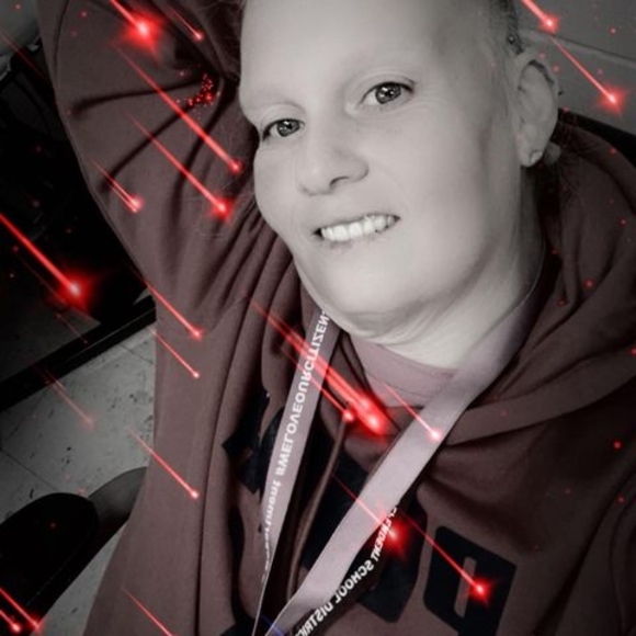 Meet your Posher, Brandee - Picture 1 of 1